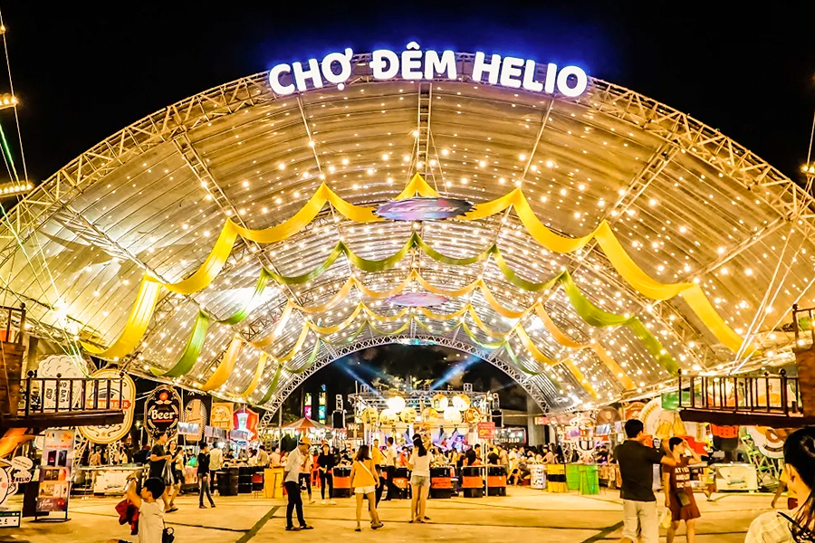 Da Nang Night Markets