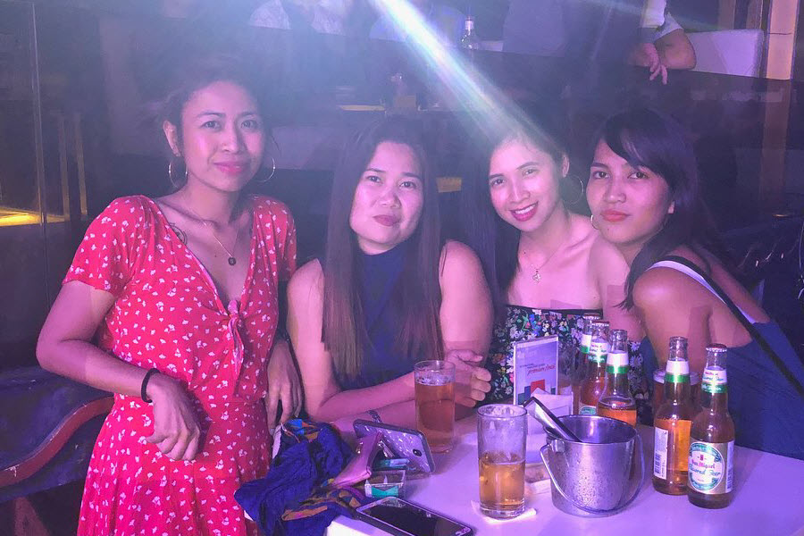 Girlie Bars in Boracay